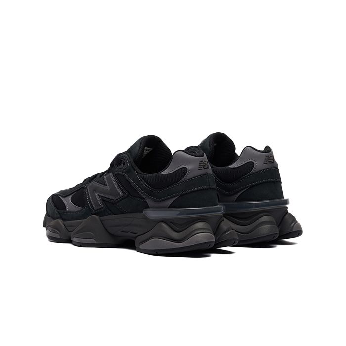 Кроссовки New Balance U906079E
