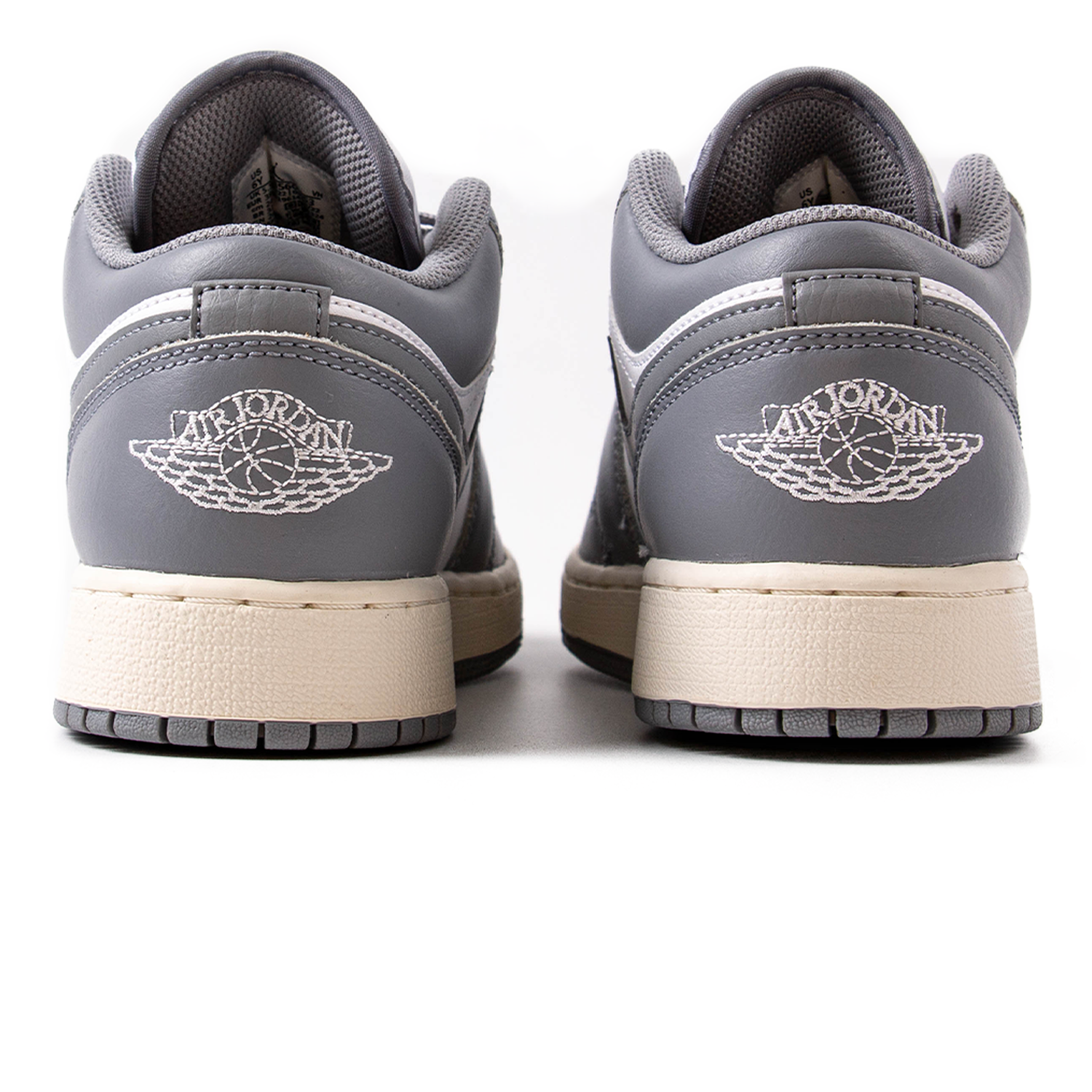 Кроссовки подростковые Air Jordan 1 Low GS 553560-053 — фото 2