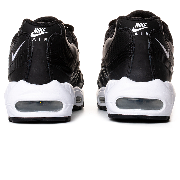 Кроссовки унисекс Nike Air Max 95 Essential CK7070-001