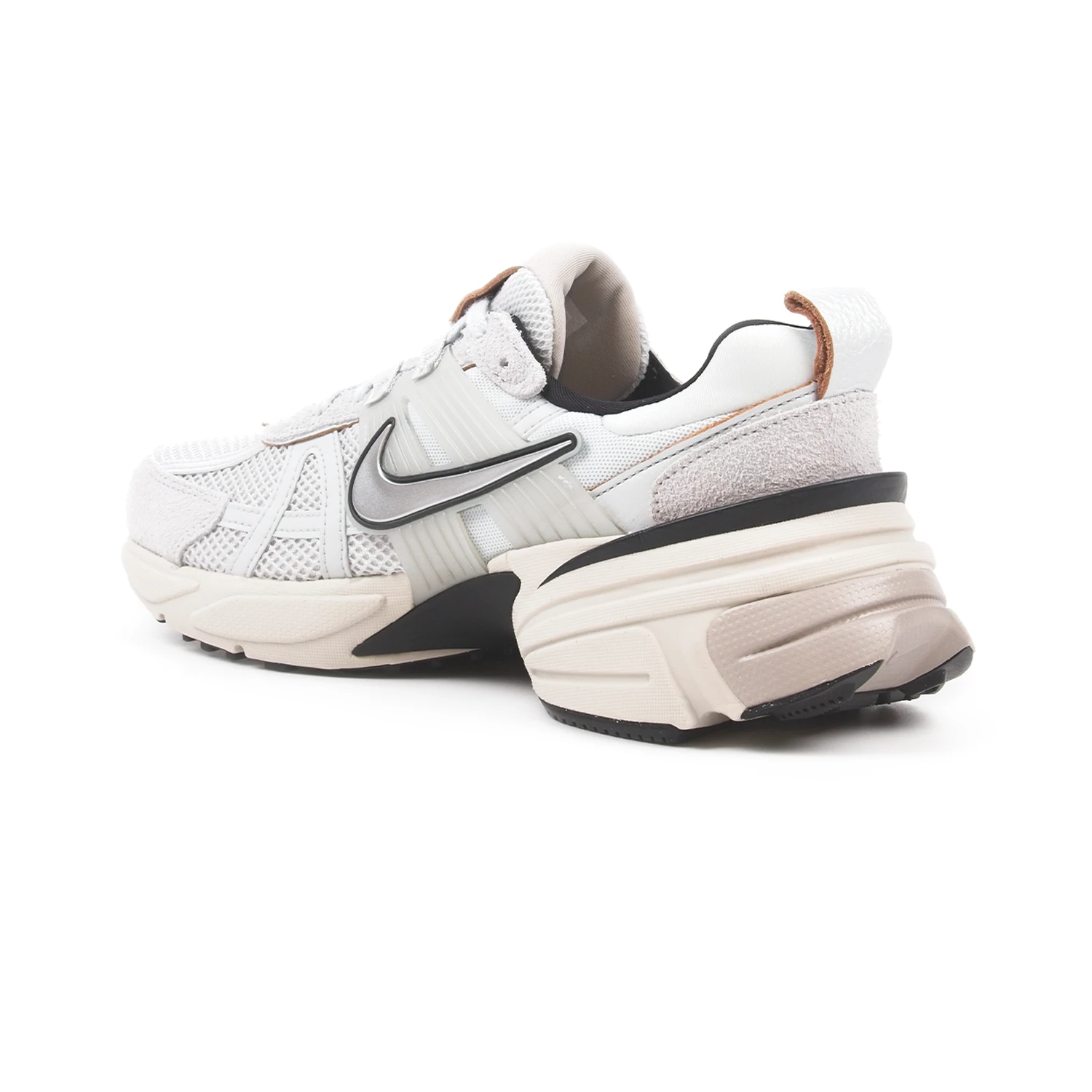 Кроссовки унисекс Nike V2K Run FN6703-002 — фото 2
